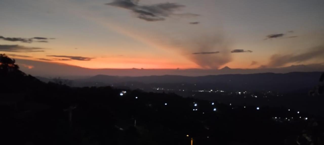 Mirador Del Sol Y Nevados Villa